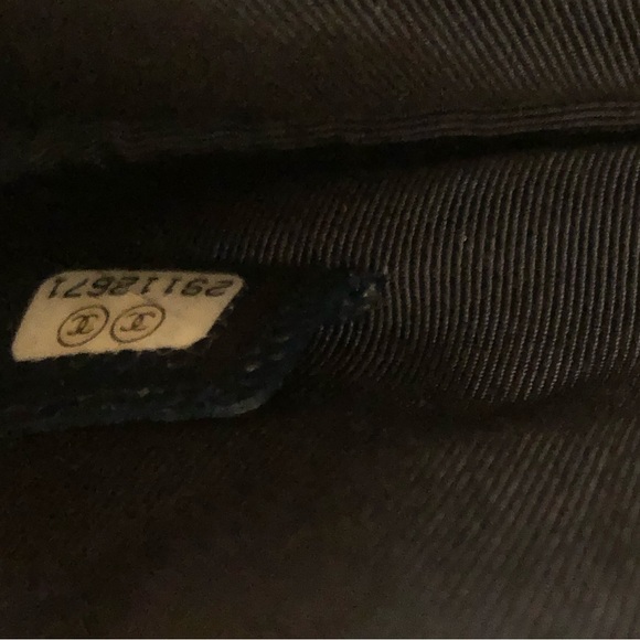 Chanel CLASSIC MINI POUCH (Free LA MER eye concentrate) - Picture 12 of 12